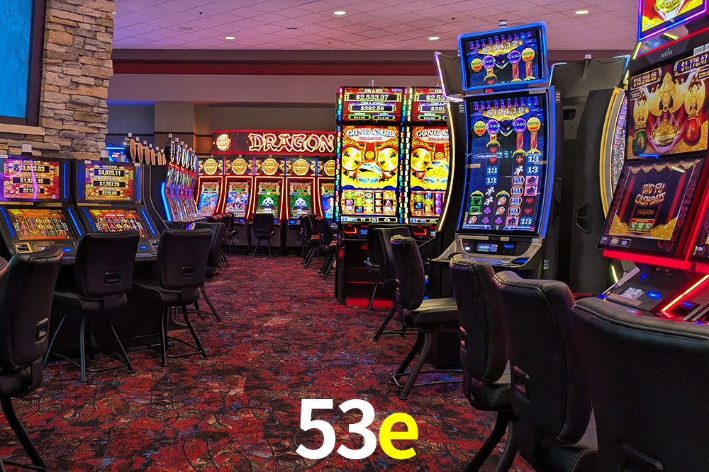 Bonus Features 53e